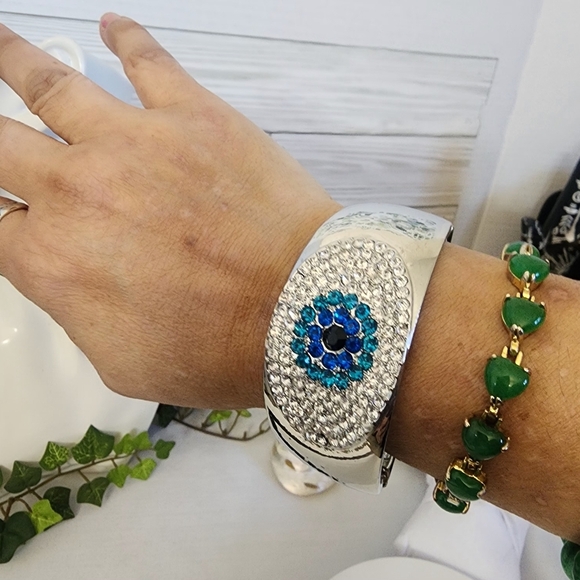 Silver Statement Clamper Hinge Bracelet Crystal Evil Eye - Picture 10 of 13